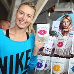 Thể thao - Sharapova hoãn đổi họ thành Sugarpova