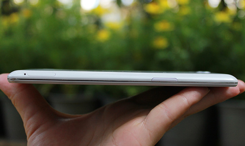 Trên tay smartphone Find Mirror - 10