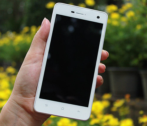 Trên tay smartphone Find Mirror - 15