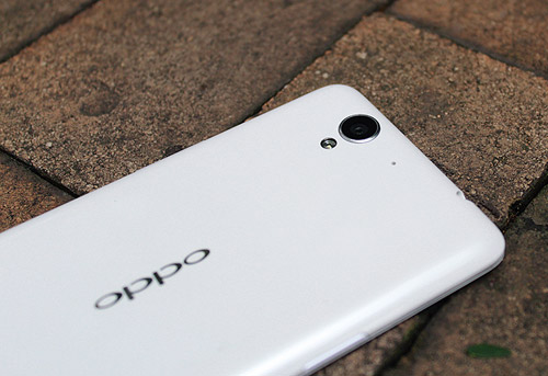 Trên tay smartphone Find Mirror - 3