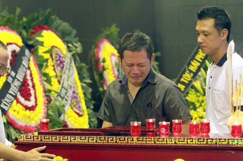 Nghẹn ngào tiễn đưa NSND Bạch Diệp - 12