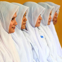 Giáo dục - du học - Indonesia: Phản đối kiểm tra trinh tiết nữ sinh
