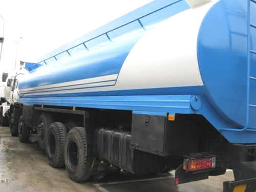 Mánh khóe “ăn gian” của xe xi-tec - 2