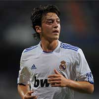 Bóng đá - MU chi 30 triệu bảng mua Ozil