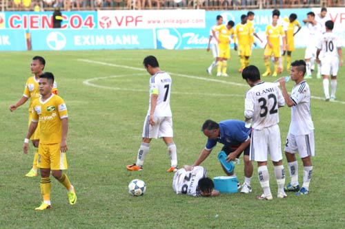 SLNA – SHB.ĐN 2 - 1: Món quà cho chủ nhà - 2