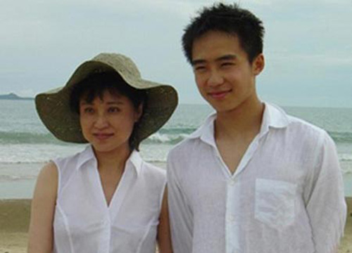 Bạc Hy Lai: Từ hoàng tử đỏ đến "tội đồ" (P3) - 2