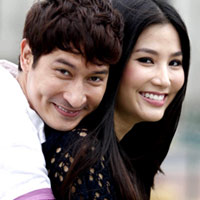 - Diễm My 9X: Tôi từng say nắng Huy Khánh