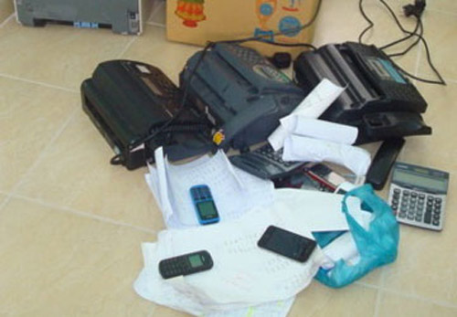 Phá đường dây thầu đề tiền tỉ - 2