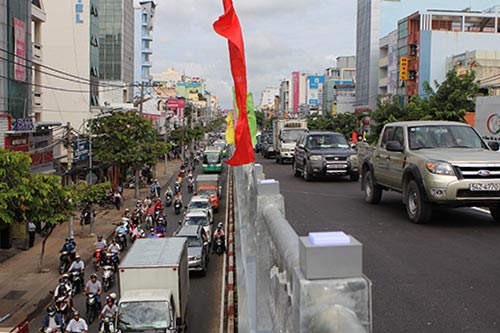 TP.HCM thông xe thêm 2 cầu vượt thép - 12