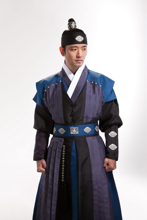 Showbiz Hàn xôn xao chuyện hợp tan - 3