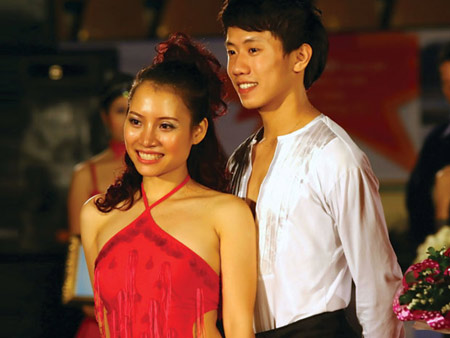 Chịu mổ để được nhảy - 1