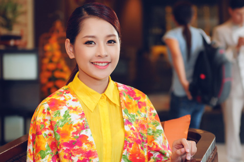 Chi Pu cá tính, Vân Navy gợi cảm - 7