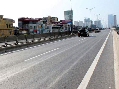 Đường lún lại đề xuất thưởng... 180 tỉ đồng! - 1