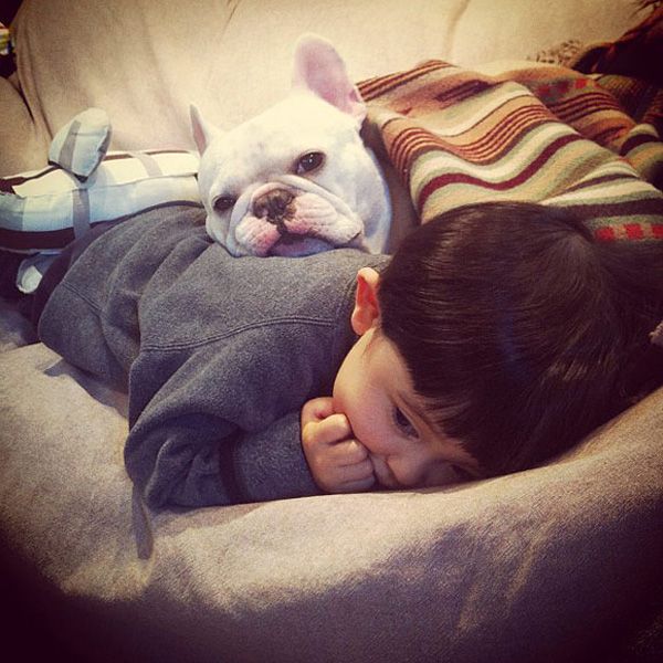 Các nhóc tì khiến dân mạng phát sốt - 9