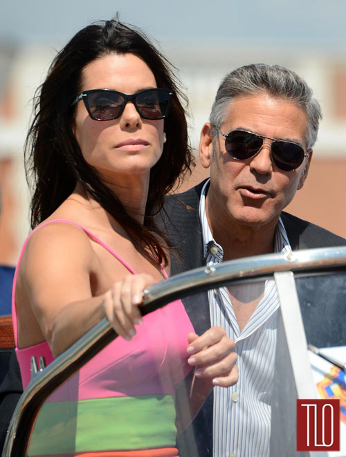 Goerge Clooney thân mật Sandra Bullock - 12