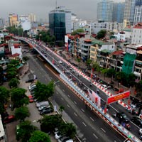 Tin tức trong ngày - Hà Nội thông xe cầu vượt nhẹ thứ 6