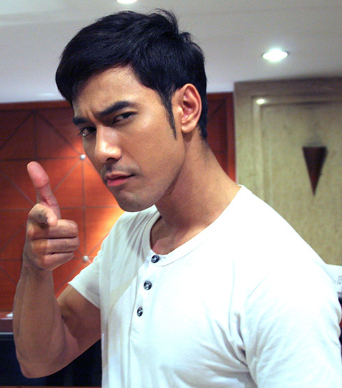 Vắng Tim, Quỳnh Anh đóng cặp trai Thái - 3