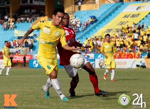 HN T&T "vỡ òa" cùng Cúp VĐ V-League 2013 - 10