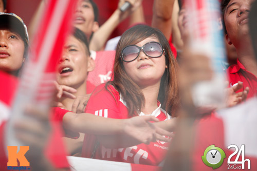 HN T&T "vỡ òa" cùng Cúp VĐ V-League 2013 - 5