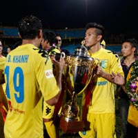 Bóng đá - Hạnh phúc bình dị của cầu thủ Hà Nội.T&amp;T