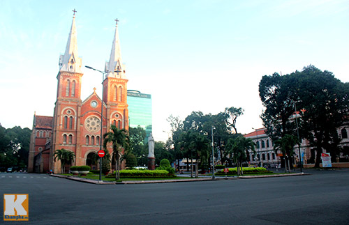 Hà Nội, Sài Gòn yên bình sáng Quốc khánh - 11