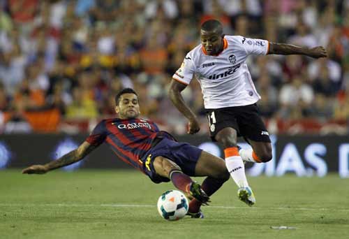 Barca: Thắng mà vẫn lo - 2