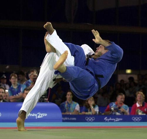 Judo vs Jiu Jitsu: Môn võ nào hữu dụng hơn? - 1