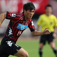 Bóng đá - Gặp đội sinh viên, Công Vinh lập cú đúp