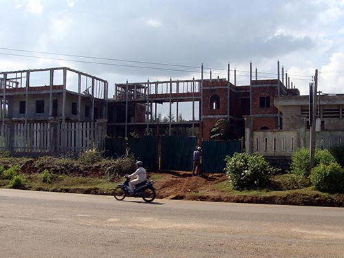 “Bóng ma” những công trình tiền tỉ - 2