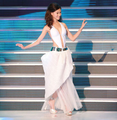 Tân hoa hậu Hong Kong nặng 39,5kg - 9