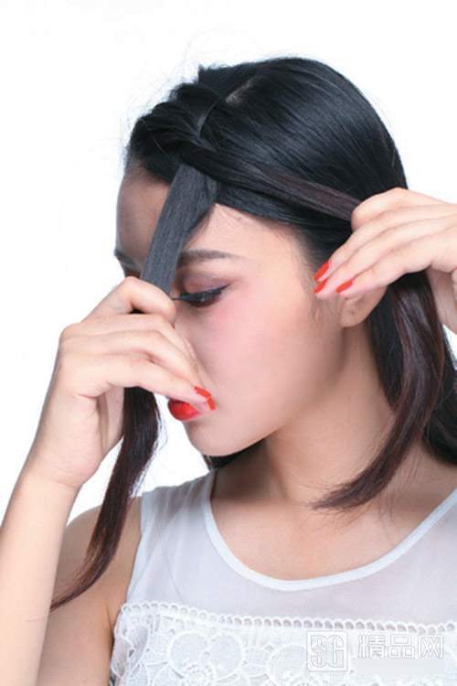 Tóc đẹp trong 3 phút cho nữ công sở - 11