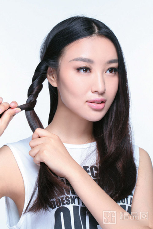 Tóc đẹp trong 3 phút cho nữ công sở - 6