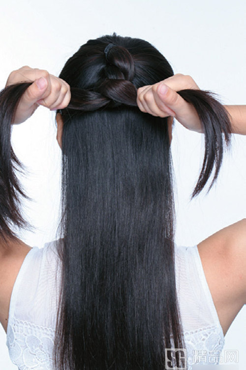 Tóc đẹp trong 3 phút cho nữ công sở - 5