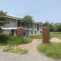 Giáo dục - du học - Hà Nội: Xây trường tiền tỉ, để mọc rêu xanh