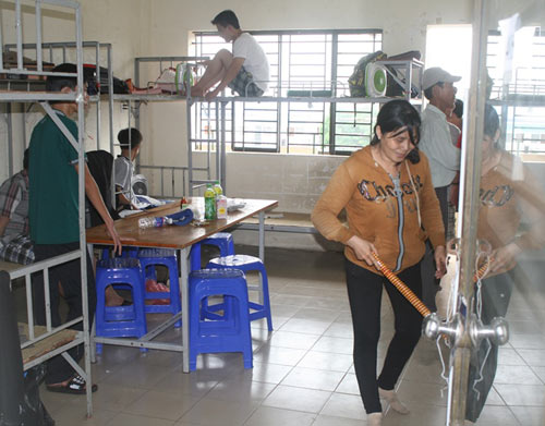 Chủ trọ “mài dao” đón tân sinh viên - 3