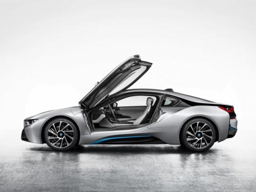 BMW i8 2014 chạy 2,5 lít/100 km sắp ra mắt - 1