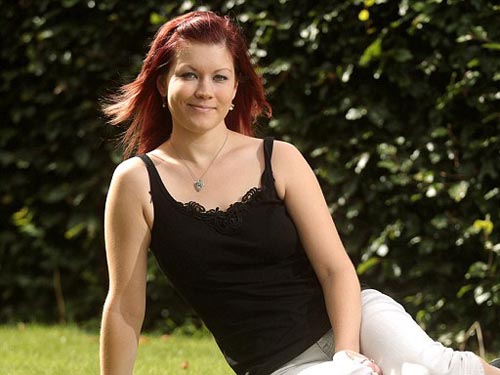 “Nổ tung” cổ họng sau khi uống vodka dỏm - 2