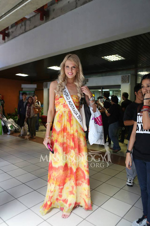 Thí sinh Miss World "làm nóng" Indonesia - 10