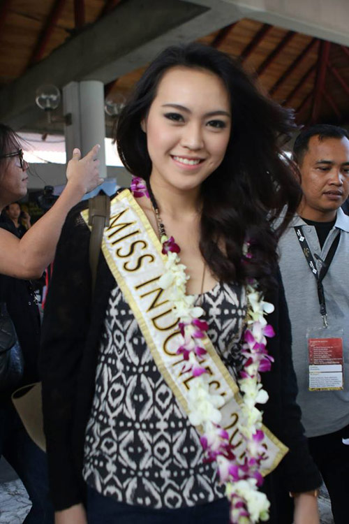 Thí sinh Miss World "làm nóng" Indonesia - 12