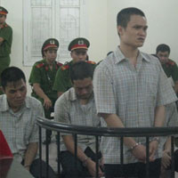 Pháp luật - Đánh chết con riêng 6 tháng tuổi của vợ