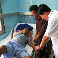 Tin tức trong ngày - Cô giáo nhốt chồng đến gần chết