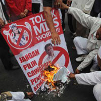 Người mẫu - Hoa hậu - Cộng đồng Hồi giáo "đàn áp" Miss World