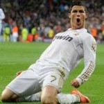 Bóng đá - Real tăng lương Ronaldo bằng Bale