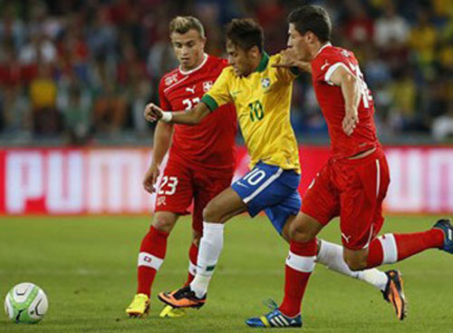 Brazil – Australia: Dấu hỏi hàng công - 2