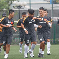 Bóng đá - U23 Việt Nam: Lính trẻ tập "máu lửa"