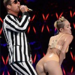 Ca nhạc - MTV - Clip Miley Cyrus diễn bạo gây phẫn nộ