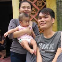 Tin tức trong ngày - Đám cưới lạ, anh nhờ em ruột làm… chú rể