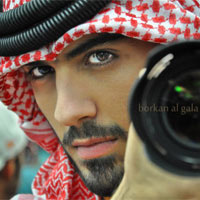 Bạn trẻ - Cuộc sống - "Chàng trai bị trục xuất" háo hức tới Việt Nam