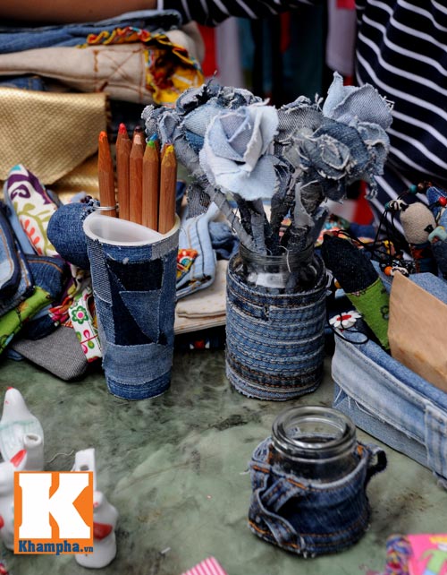 Teen Việt thích thú với hội chợ quà tặng - 8