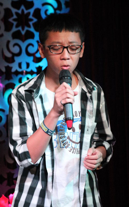 Quán quân The Voide Kids về quê đi học - 12